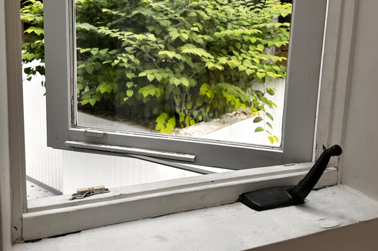 Home Glass Room Partitions Installation Services