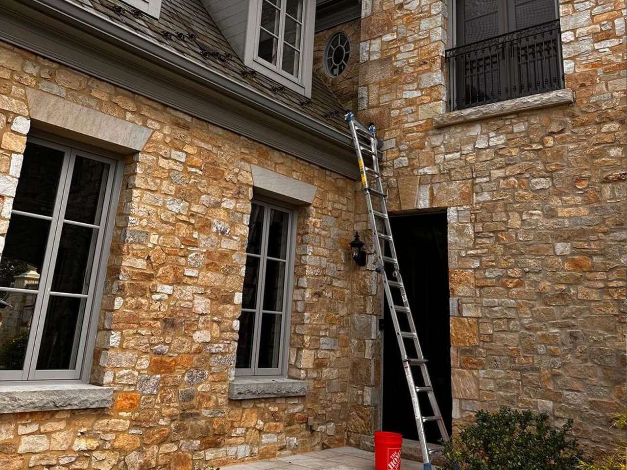 Signs It’s Time to Replace Your Windows